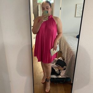 Petal + Pup GINNEE PLEATED MINI DRESS - HOT PINK size XL